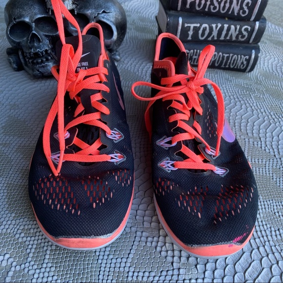 Black coral white Nike free run tr fit 5 running shoes - Picture 2 of 7